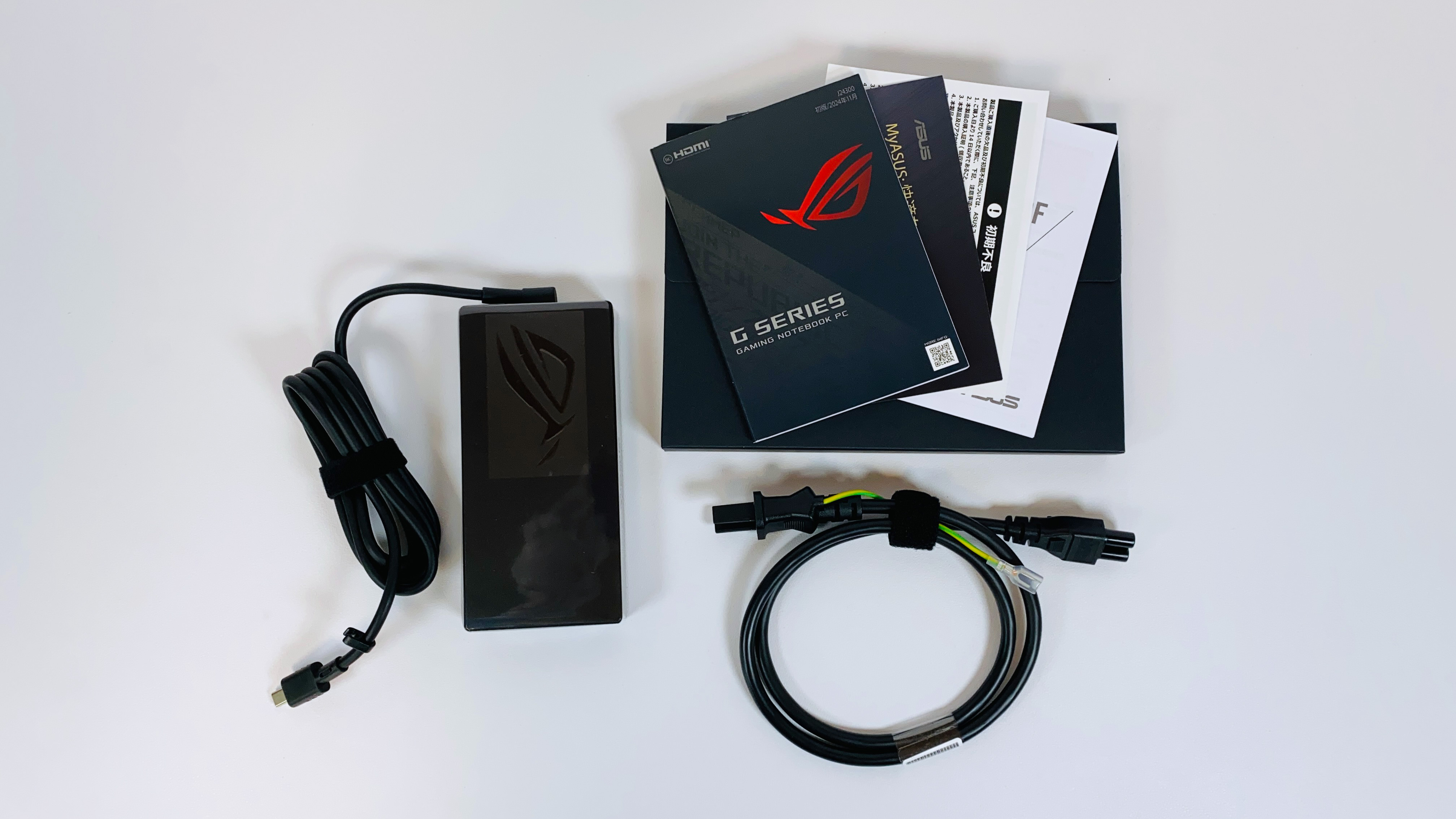 ROG Flow Z13 GZ302EA-AI912C レビュー 付属品