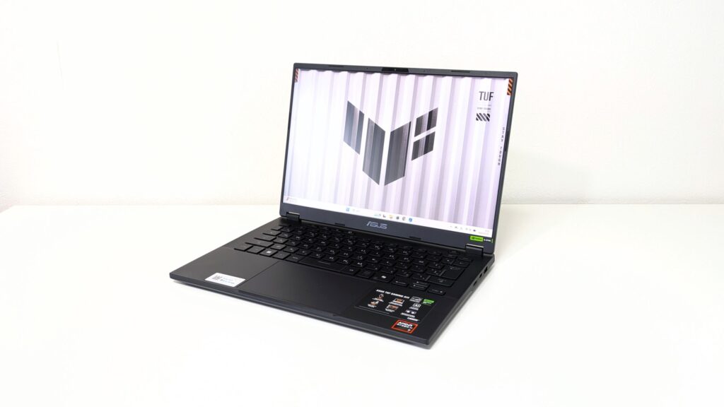 ASUS TUF Gaming A14 FA401KM 製品外観