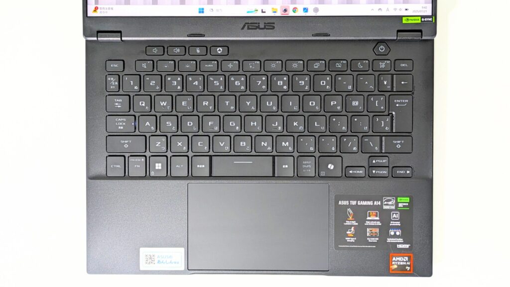 ASUS TUF Gaming A14 FA401KM キーボード 俯瞰画像