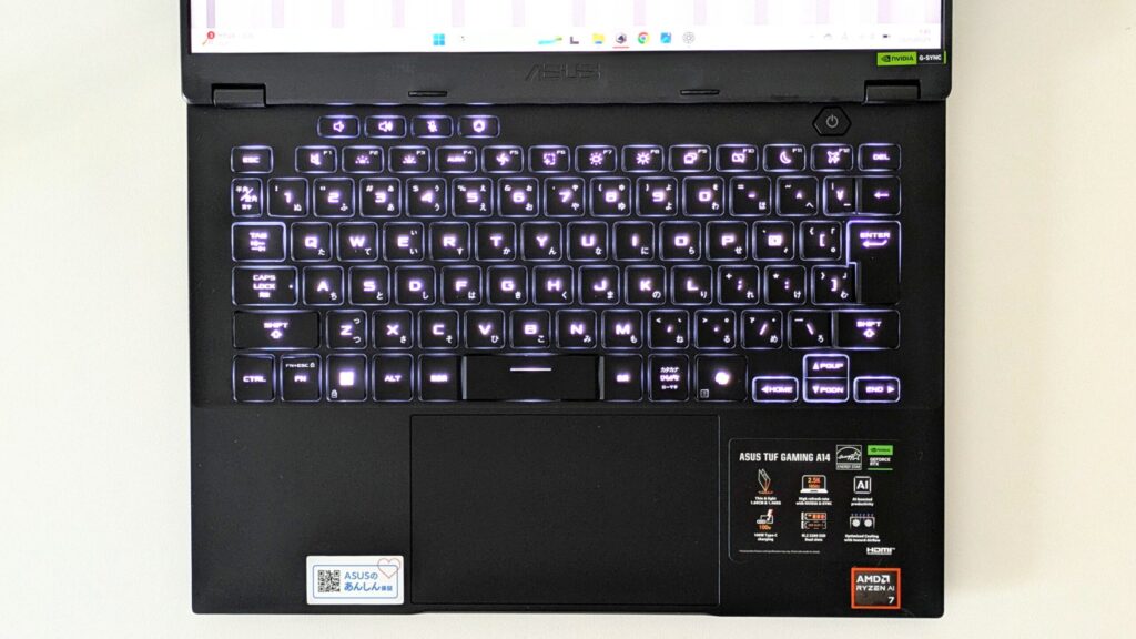 ASUS TUF Gaming A14 FA401KM キーボード(ライティングあり) 俯瞰画像