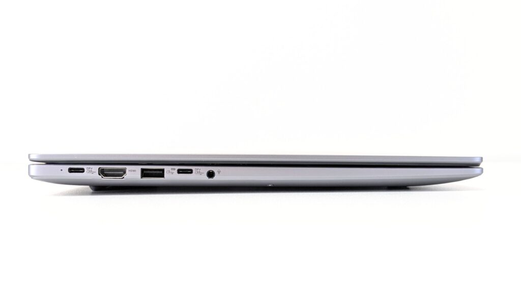 ASUS ExpertBook P3　インターフェース　左側面