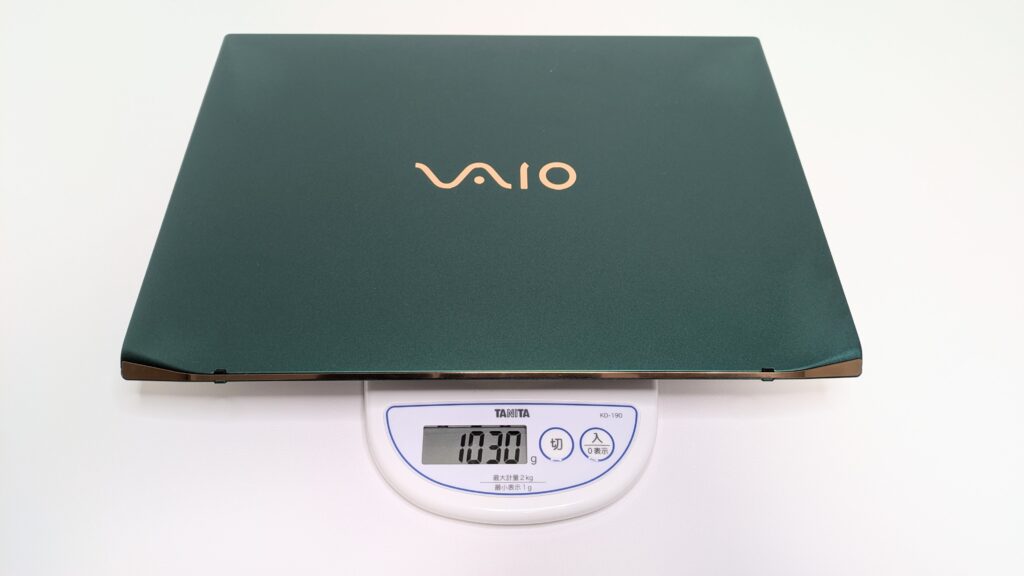 VAIO VJS4R18 重量1.03kg