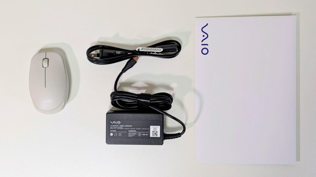 VAIO F16