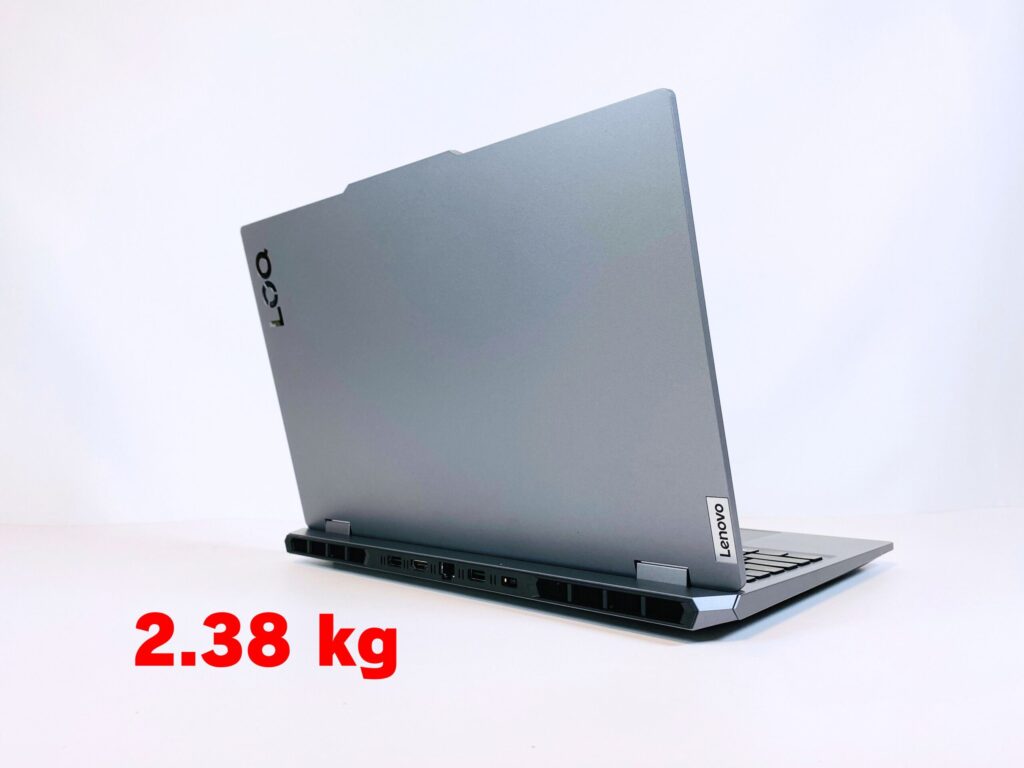 Lenovo LOQ 15IRX9 レビュー 重さ
